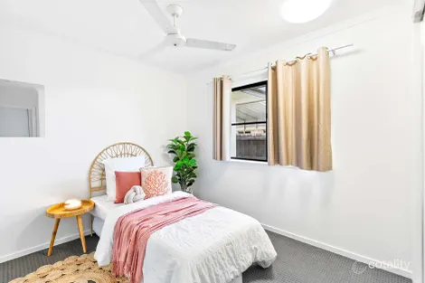 Property photo of 31 Avalon Drive Rural View QLD 4740