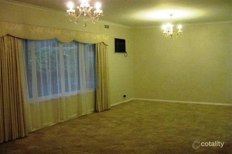Property photo of 2/2 Sandhurst Road California Gully VIC 3556