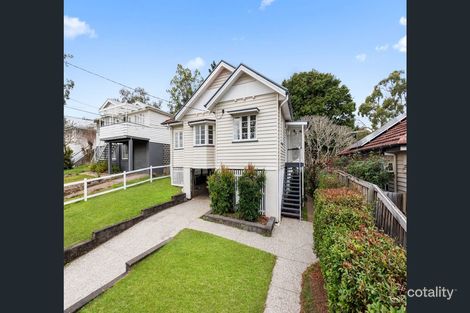 38 Saunders St, Indooroopilly, QLD 4068