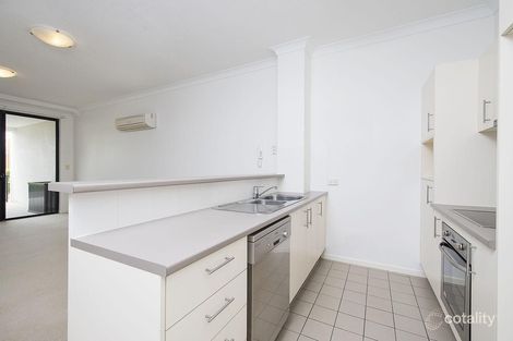 Property photo of 27/46 Playfield Street Chermside QLD 4032