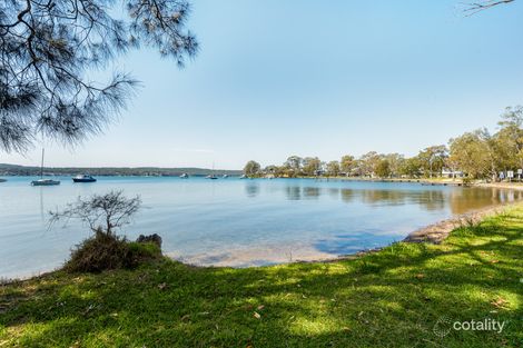 Property photo of 82 Noamunga Crescent Gwandalan NSW 2259