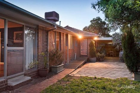 Property photo of 2 Cabarita Court Keysborough VIC 3173