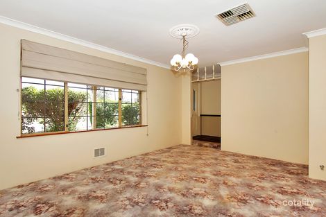 Property photo of 41 Tamarine Way Swan View WA 6056