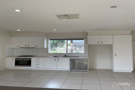 Property photo of 37 Lahinch Street Broadmeadows VIC 3047