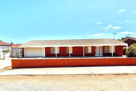 21 Park Tce, Ceduna, SA 5690