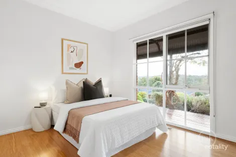 Property photo of 8 Hawkhurst Court Eltham VIC 3095