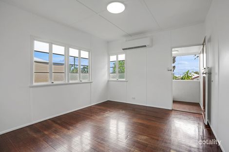 Property photo of 197 Oaka Street South Gladstone QLD 4680