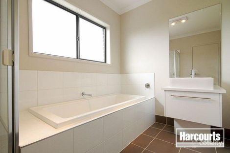 5 Paradise Way, Skye, VIC 3977