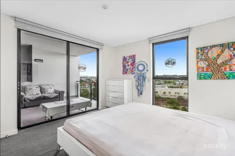 Property photo of 9/39-41 Clarence Road Indooroopilly QLD 4068