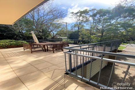 Property photo of 2/24 McIlwraith Street Auchenflower QLD 4066