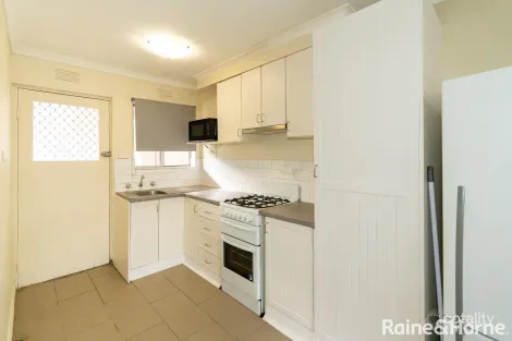 Property photo of 1/19 Day Street Wagga Wagga NSW 2650