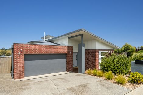 42 Zenith Cct, Fyansford, VIC 3218