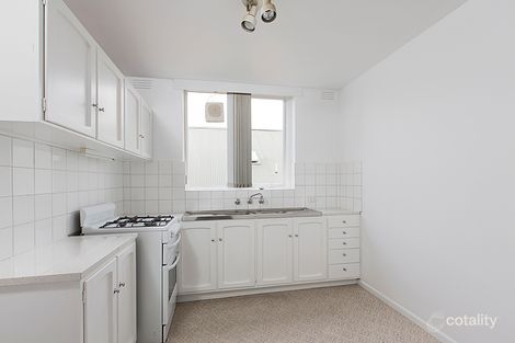 Property photo of 4/19 Cardigan Street St Kilda East VIC 3183