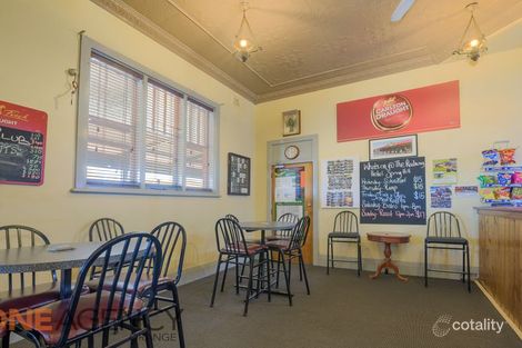 Property photo of 19 Spring Street Spring Hill NSW 2800