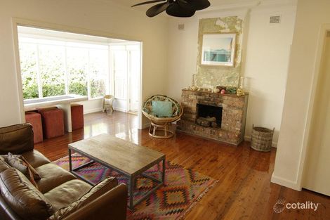 Property photo of 18 Hunter Street South Warriewood NSW 2102