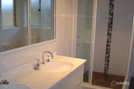 Property photo of 5 Figtree Place Casula NSW 2170