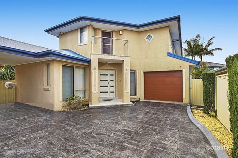 2/15 Brisbane Ave, Umina Beach, NSW 2257