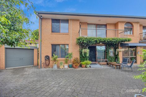 8/11 Christina Ct, Mermaid Waters, QLD 4218