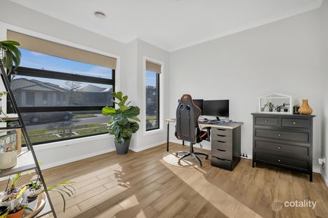 Property photo of 4 Bostock Drive Tarneit VIC 3029