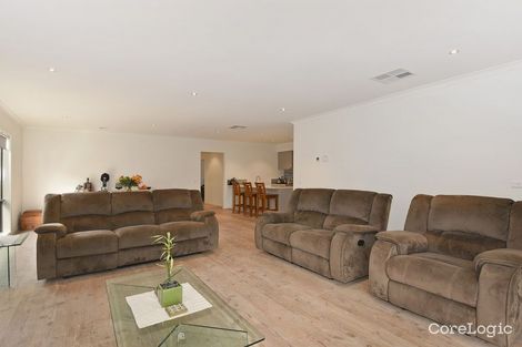 Property photo of 1185 Ison Road Manor Lakes VIC 3024