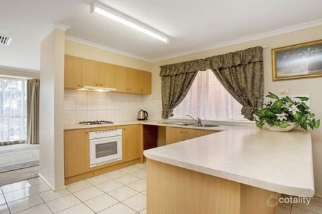 Property photo of 10 Whitmore Place Hillside VIC 3037