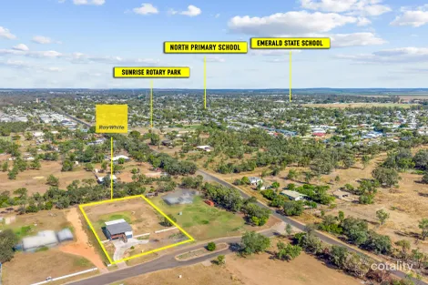 Property photo of 4 Windmill Lane Emerald QLD 4720