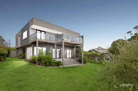 Property photo of 1 View Point Road McCrae VIC 3938