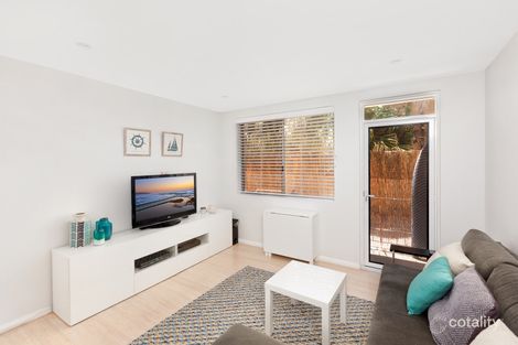 Property photo of 8/8 Avon Road Dee Why NSW 2099