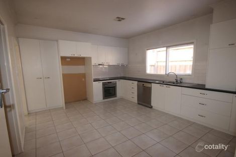 Property photo of 17 Lees Street McKinnon VIC 3204