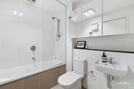 Property photo of 318/66 Mt Alexander Road Travancore VIC 3032