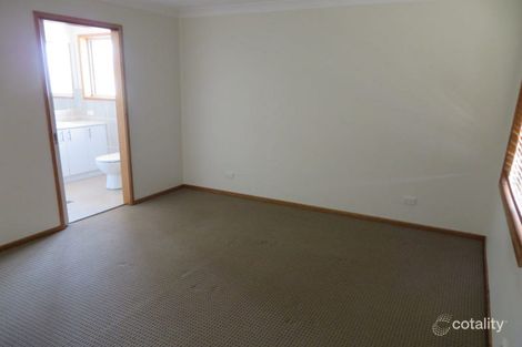 Property photo of 6 Pinnacle Place Estella NSW 2650