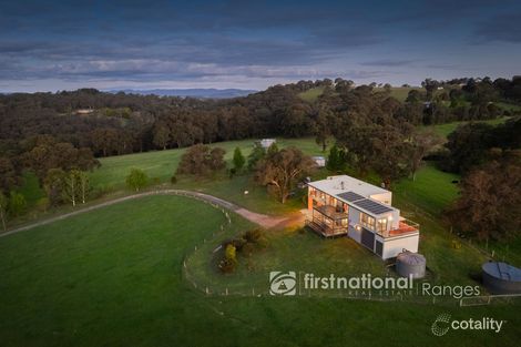 11 Mulhalls Rd, Macclesfield, VIC 3782