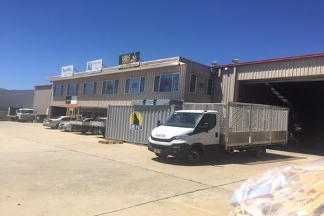 2/13 Sleigh Pl, Hume, ACT 2620