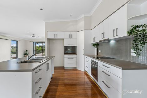 Property photo of 15 Gold Leaf Crescent Murwillumbah NSW 2484