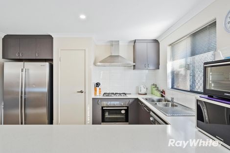 Property photo of 279 Pebble Beach Boulevard Meadow Springs WA 6210