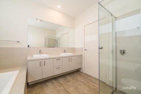 Property photo of 37 Morello Circle Doncaster East VIC 3109