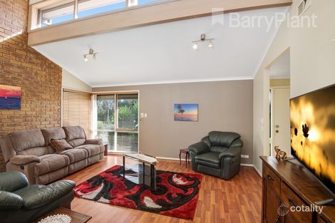 Property photo of 38 Queensbury Way Werribee VIC 3030