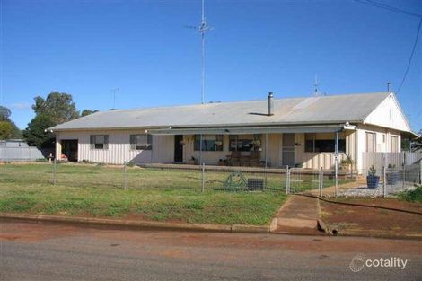 4 Mackrell St, Ungarie, NSW 2669