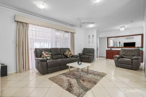 Property photo of 40 Thrush Avenue Paradise Point QLD 4216
