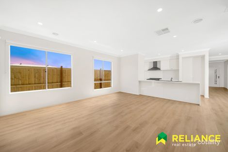 23 Shelterbelt Ave, Weir Views, VIC 3338