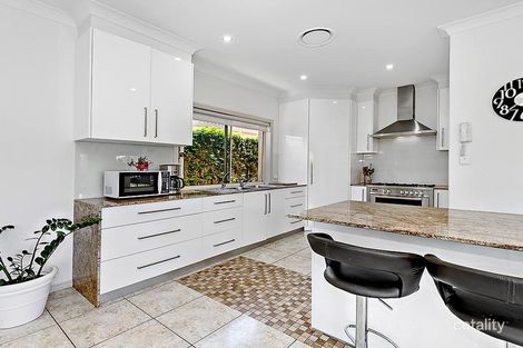 Property photo of 35 Meadowlake Drive Carrara QLD 4211