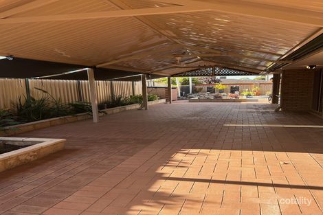 Property photo of 2 Meadow Grove Leeming WA 6149