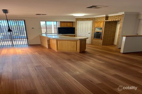 Property photo of 2 Meadow Grove Leeming WA 6149