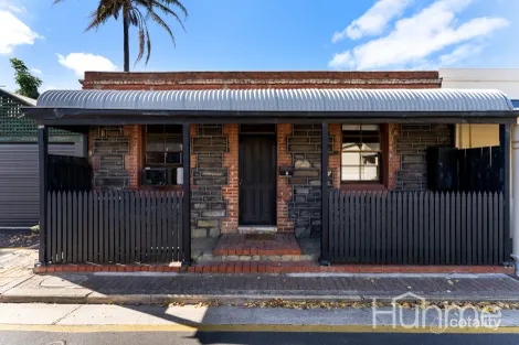 8 Gray Ct, Adelaide, SA 5000
