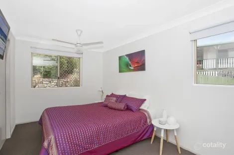 Property photo of 13 Avonbury Court Carrara QLD 4211