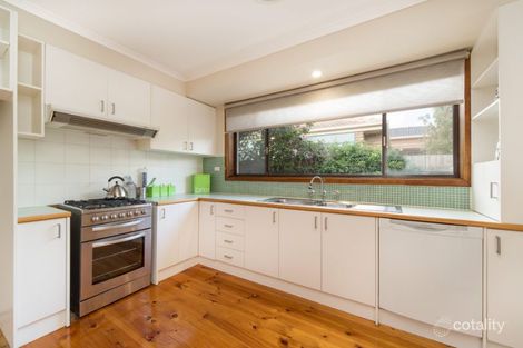 Property photo of 9 Ruth Road Mornington VIC 3931