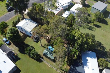 19 Gympie Rd, Tin Can Bay, QLD 4580