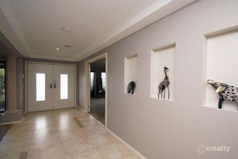 Property photo of 35 Plover Drive Kialla VIC 3631