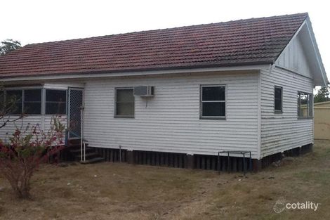 18 Patrick St, Lowood, QLD 4311