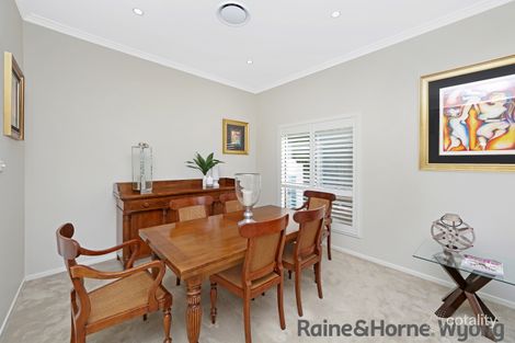 Property photo of 21 Fairlight Circuit Mardi NSW 2259